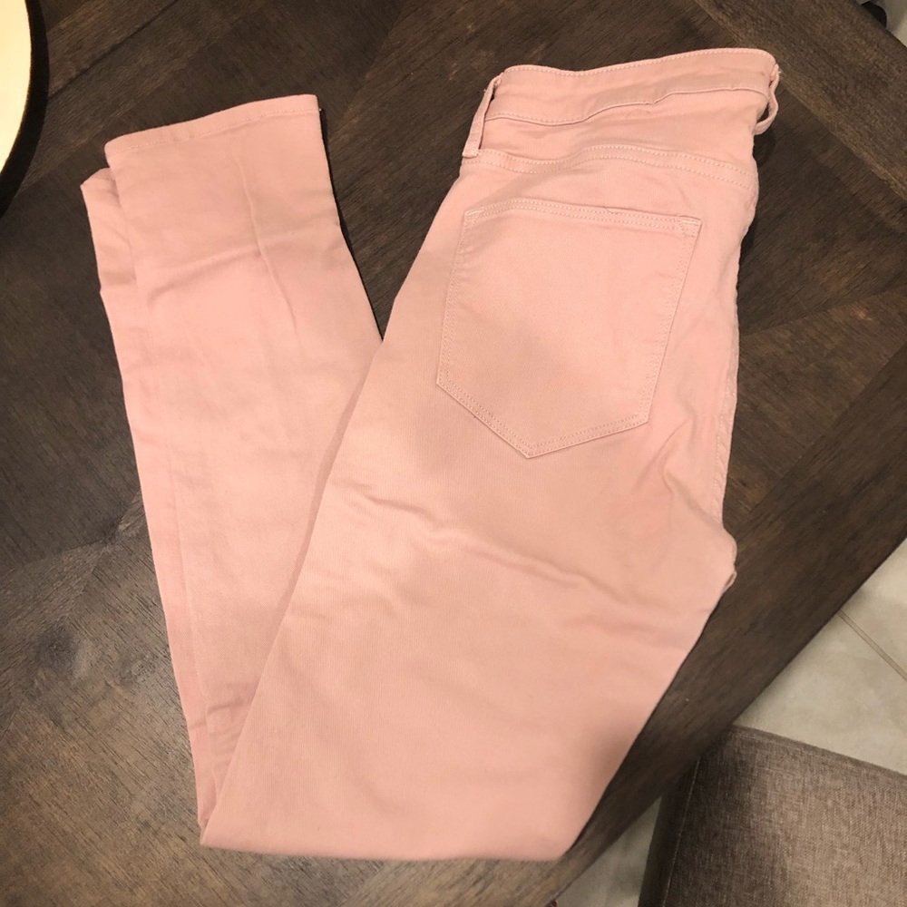 Women’s pink jeans